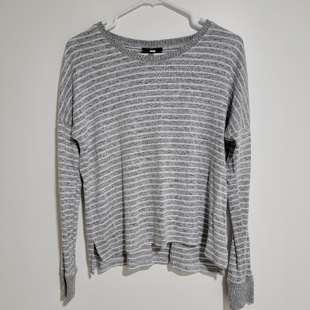 Boxercraft Grey and White Striped Sweater Small
